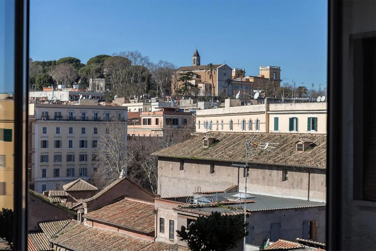 ** ゲストハウス ホテル Top Floor Trastevere ローマ イタリア